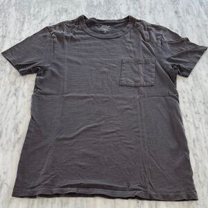 Classic Men's Garment Dyed Crew Neck Pocket T-Shirt in Charcoal. Slim. S